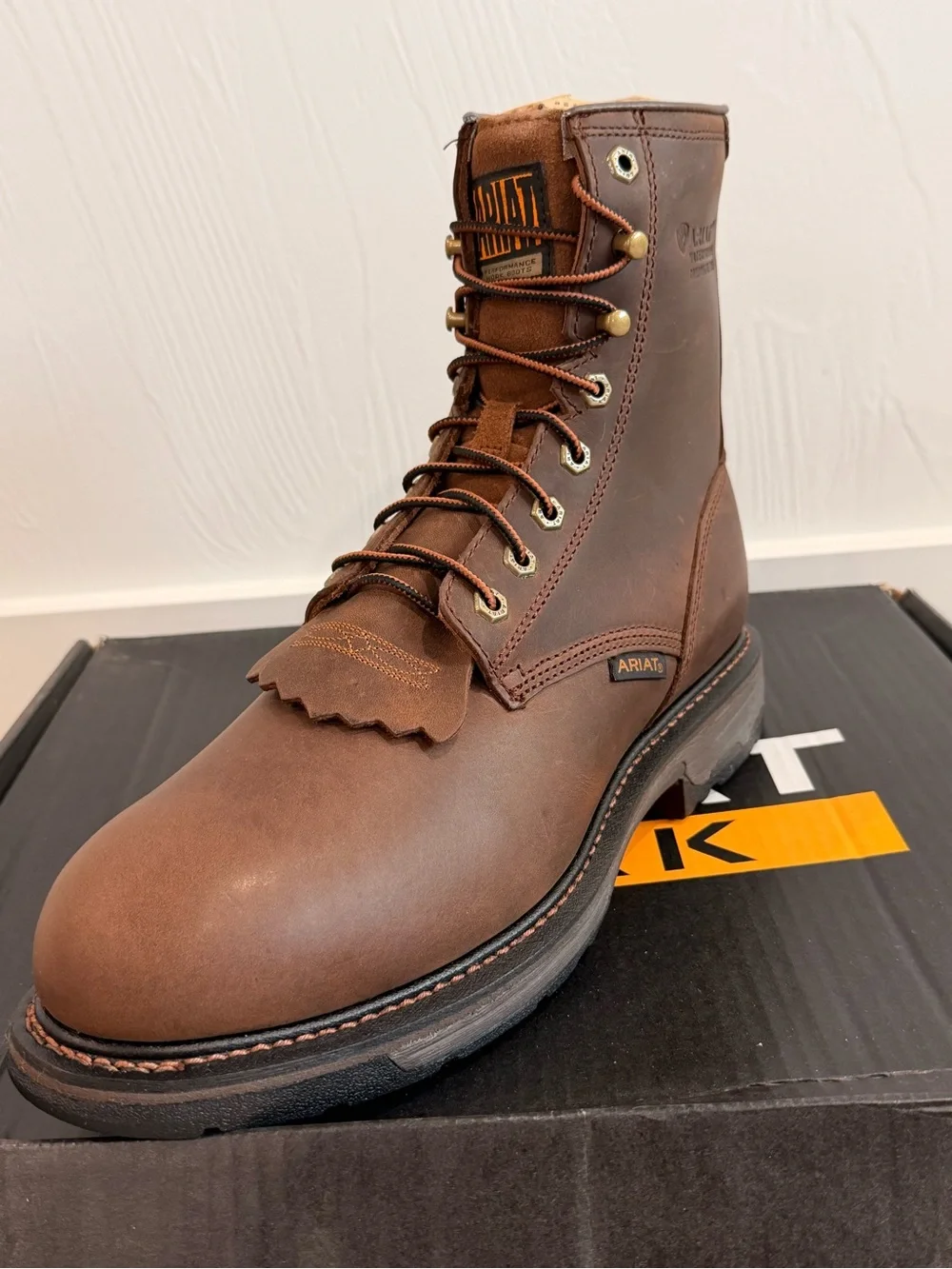 ARIAT WorkHog H2O Size 10.5 EE Brown Comp Toe 8